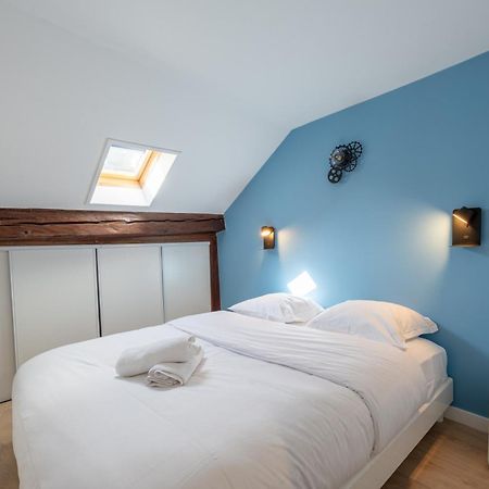Sous Les Toits D'Annecy, Un Appartement Irresistible Pour 1 A 6 Personnes En Plein Coeur De Ville Zewnętrze zdjęcie