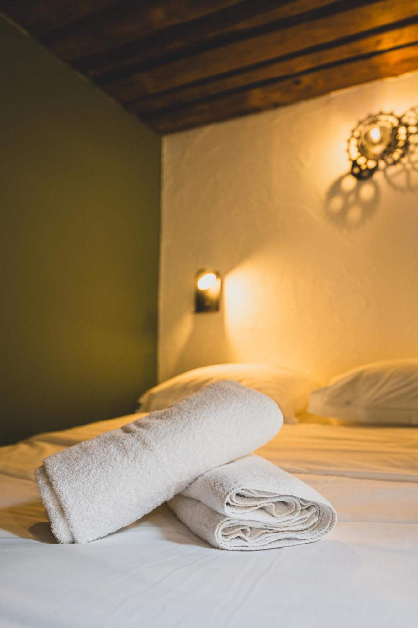 Sous Les Toits D'Annecy, Un Appartement Irresistible Pour 1 A 6 Personnes En Plein Coeur De Ville Zewnętrze zdjęcie